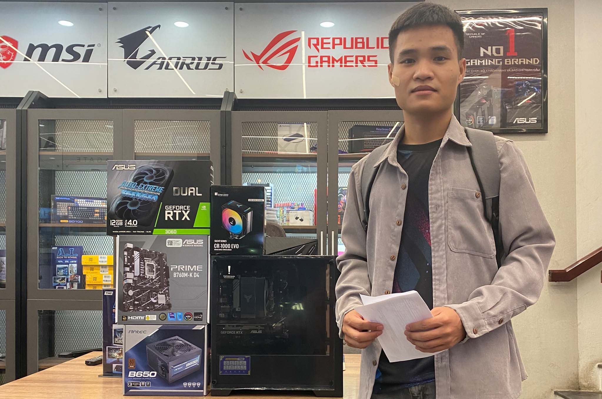 Khách hàng tncstore