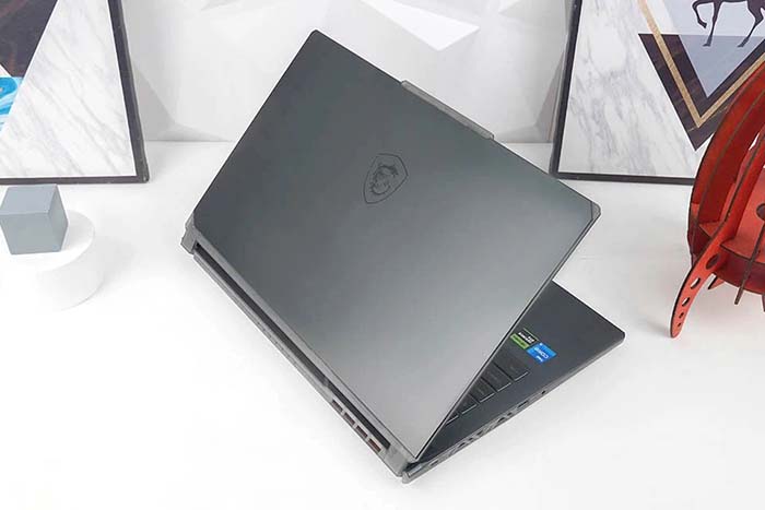 TNC Store Laptop Gaming MSI Cyborg 15 A12UCX 618VN