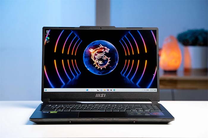 TNC Store Laptop Gaming MSI Cyborg 15 A12VE 240VN