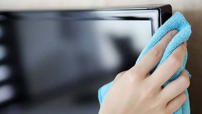 TNC Store Hướng Dẫn Cách Vệ Sinh Màn Hình Máy Tính Đúng Cách