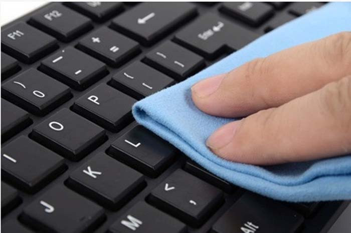 TNC Store Cách Vệ Sinh Máy Tính PC Đúng Cách Tại Nhà