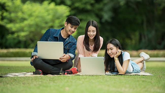 TNC Store Laptop sinh viên Đại học Khoa học Xã hội và Nhân Văn (USSH) - Quốc gia Hà Nội nên dùng