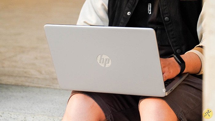 TNC Store Laptop Sinh viên Đại học Thương mại TMU