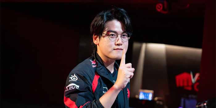 TNC Store T1 vs 100T: Khi Hai Huyền Thoại Phải Dừng Bước