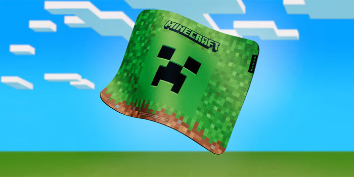 TNC Store Bàn Di Chuột Razer Gigantus V2 - Soft Gaming Mouse Mat - Medium - Minecraft Edition (RZ02-03333800-R3M1)