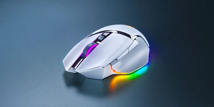 TNC Store Chuột Gaming Không Dây Razer Basilisk V3 Pro 35K - White Edition (RZ01-05240200-R3A1) 