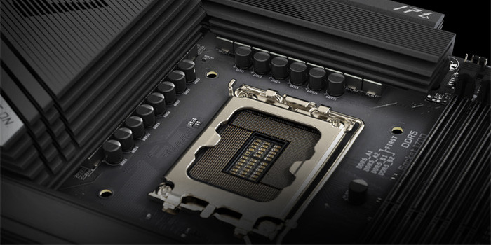 TNC Store PC Đồ Họa Render 3D - Core i7 14700KF/ 32GB/ RTX 5070 Ti