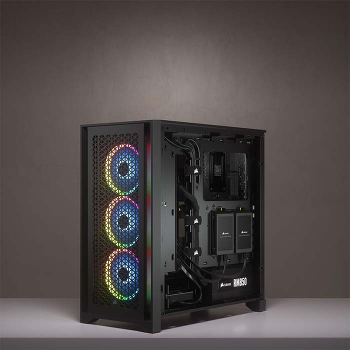 TNC Sotre Case Corsair